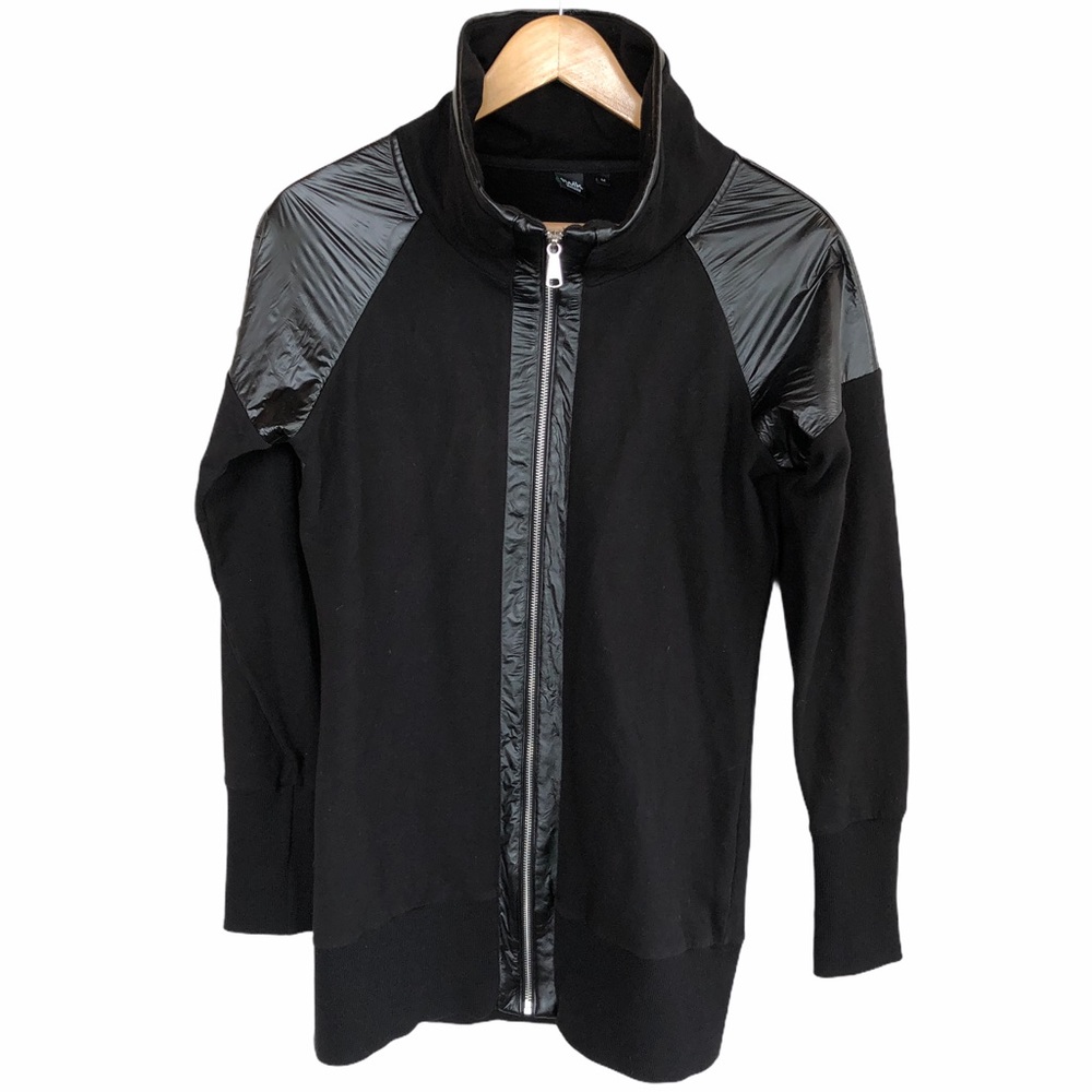 ✨Twik Long Black Zip Lightweight Jacket